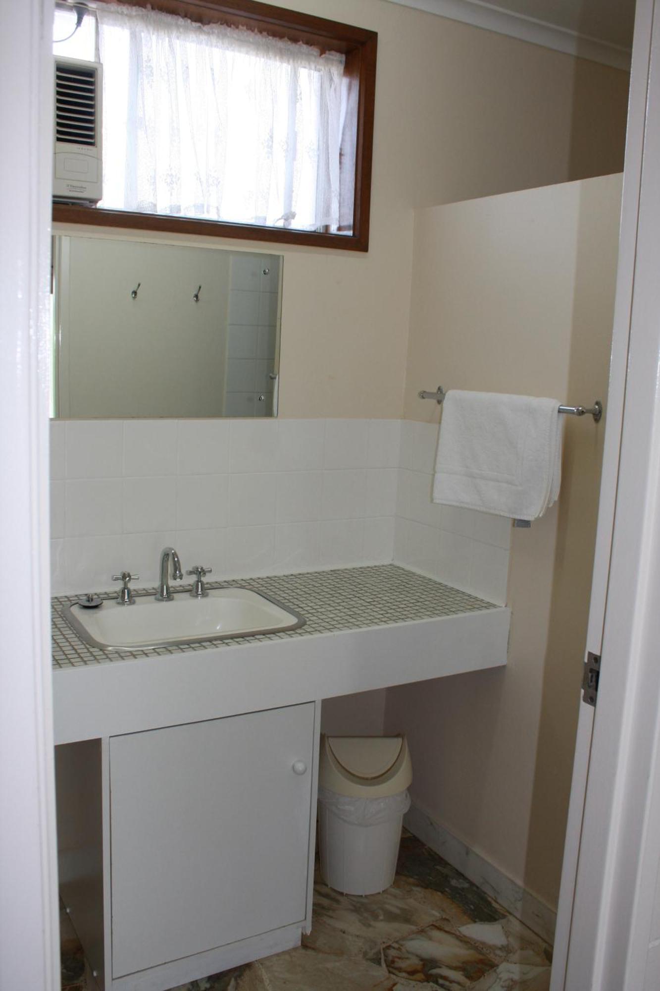 Opal Motel Leongatha Bagian luar foto